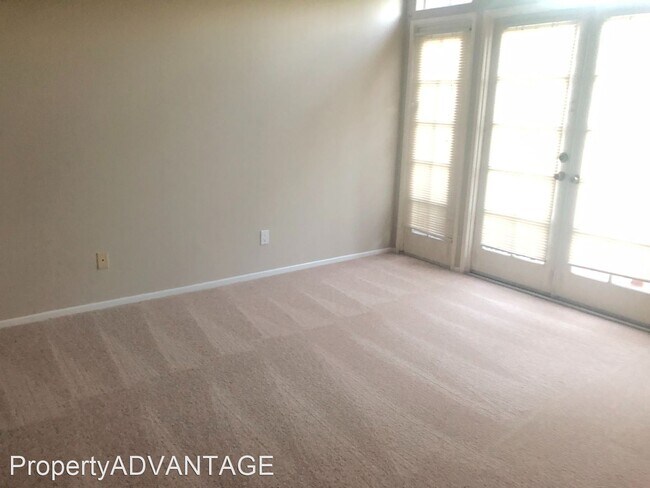 Building Photo - 2 br, 2 bath House - 3436 Cameo Dr. #70