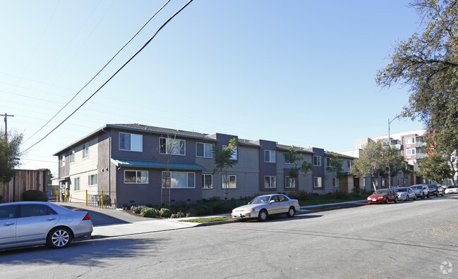 Primary Photo - Garland Plaza Apartments