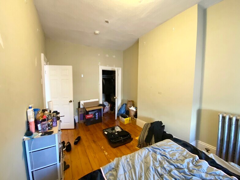 Building Photo - 31 Worthington St