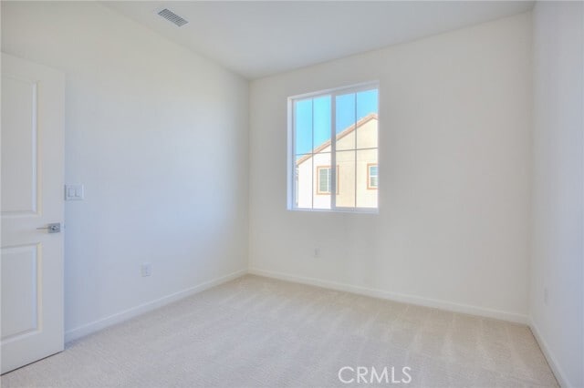 Building Photo - 5999 Huntington Dr