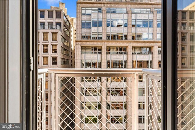 Building Photo - 631 D St NW