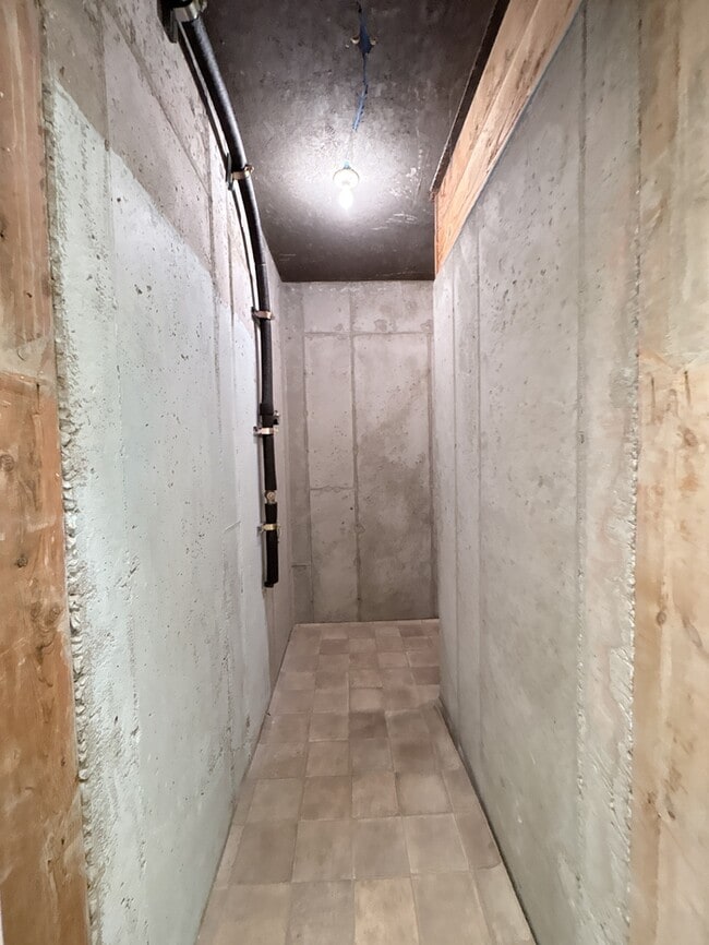 Building Photo - Peppercorn