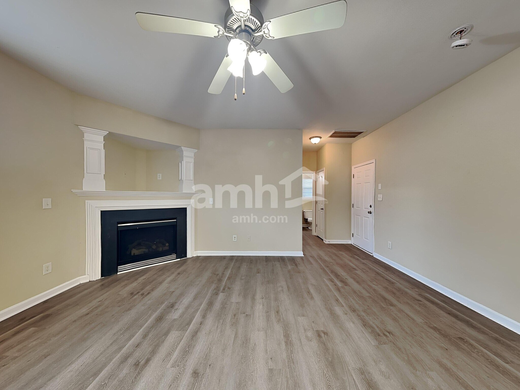 Building Photo - 802 Celtic Crossing Dr