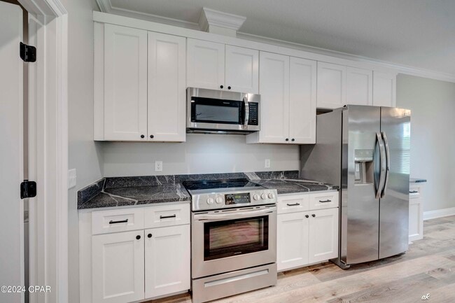 Building Photo - 4447 Huckleberry Ln