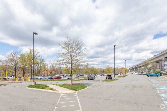 4/19/2022 - Scotts Run North Building D