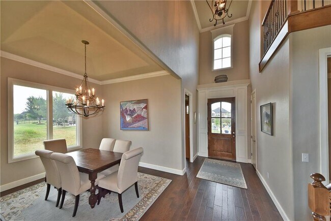 Building Photo - 16828 Little Leaf Ln