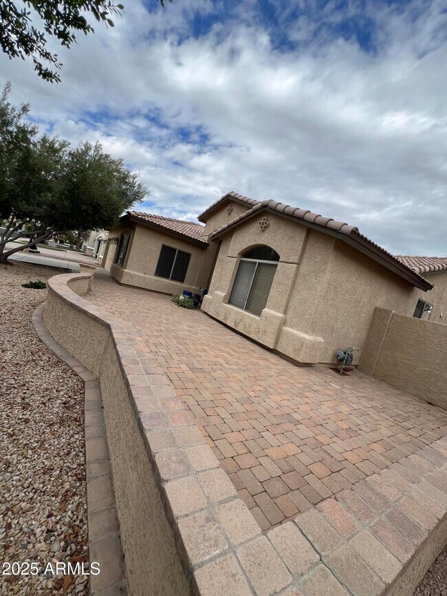Building Photo - 4484 E Redfield Ct