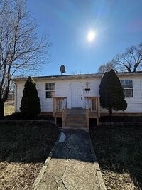 Building Photo - Zambrano Inc. Unit 2