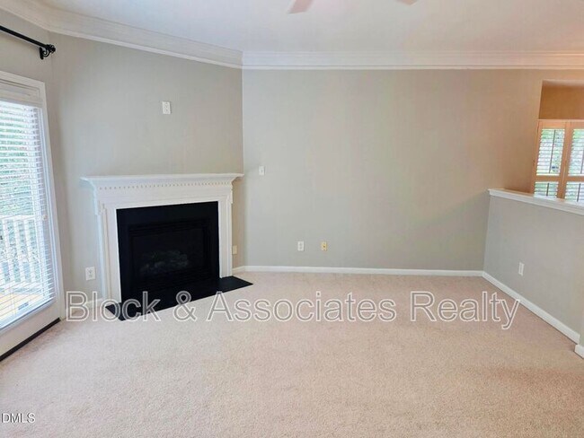 Building Photo - 124 Braeside Ct