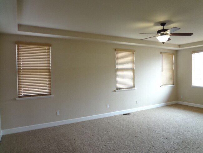 Building Photo - COMING SOON! Beautiful 5 bedroom Home in Lincoln Crossing Village!