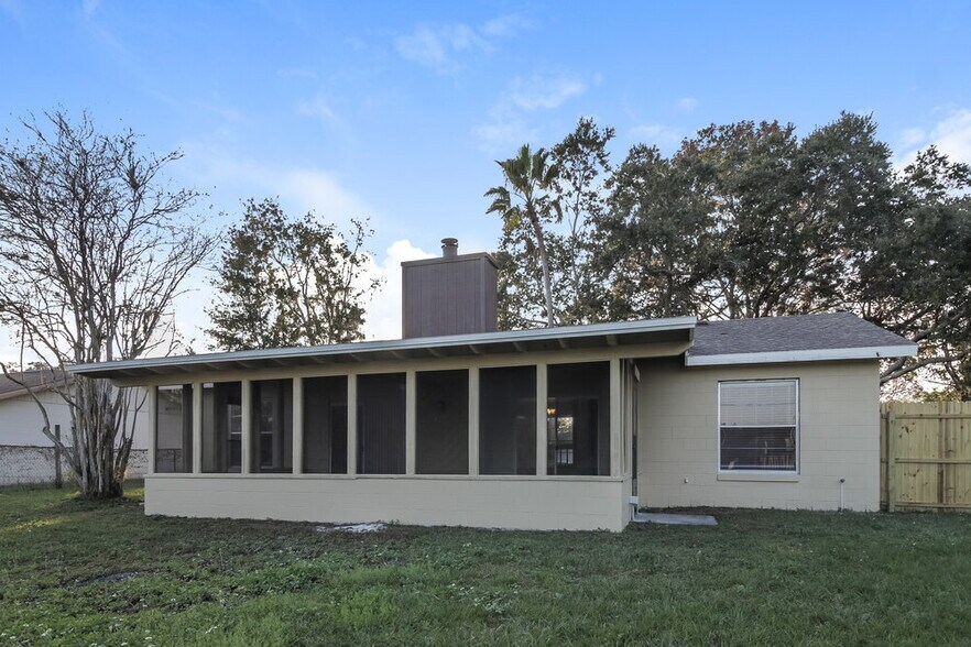 Building Photo - 4453 Tomlinson Cir