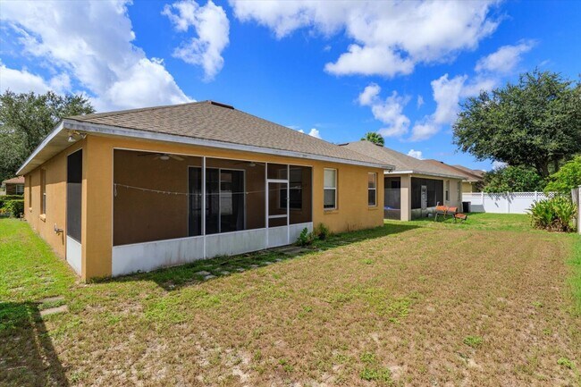Building Photo - High Ceilings, Gourmet Kitchen, and a Playground – Where Life's Little Pleasures Meet!