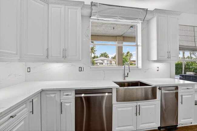 Building Photo - 9551 Barletta Winds Point