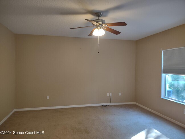 Building Photo - 3541 Deer Lakes Dr