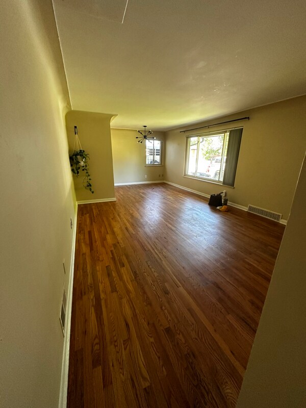 Building Photo - 2310 Kenton St