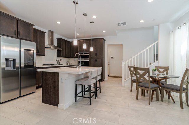 Building Photo - 624 Daniel Freeman Cir