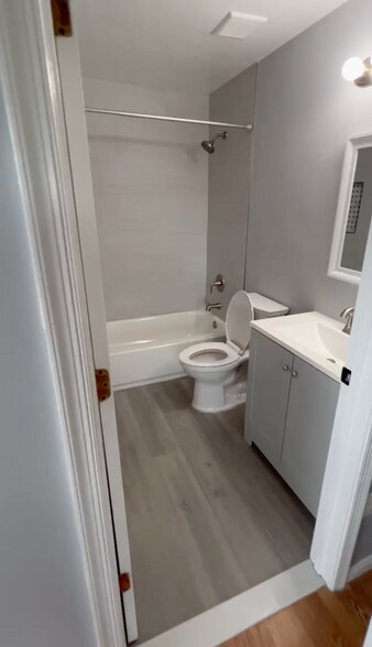 Building Photo - 13306 Kilmarnock Way