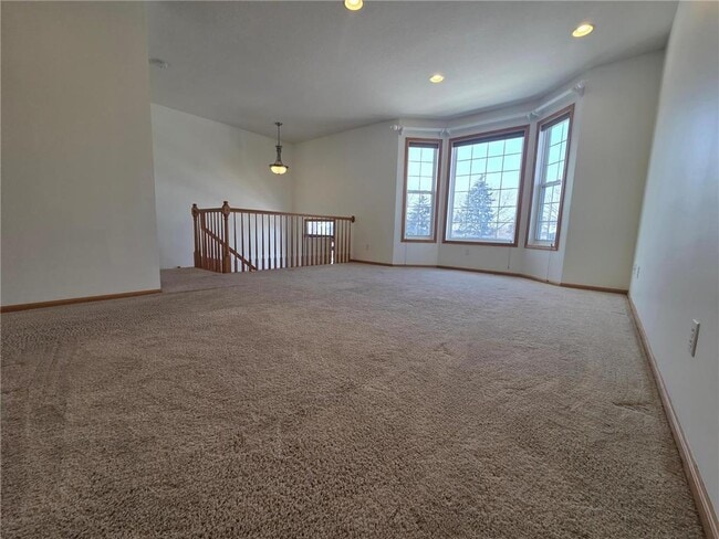 Building Photo - 15842 Frisian Ln