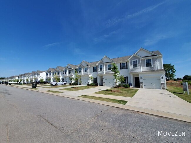 Building Photo - 12 Fernhill Ln