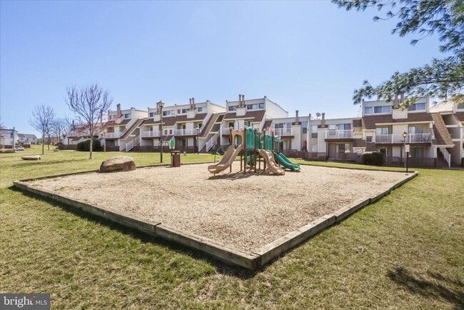 Building Photo - 1041 Brixton Ct