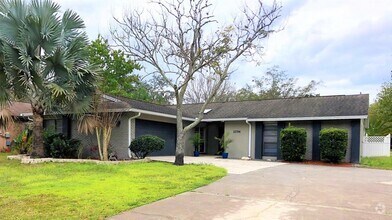 Building Photo - 12706 Rain Forest St