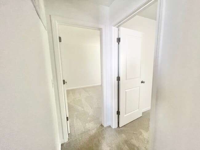 Building Photo - Beautiful Paired Home minutes from I-85 3br 2.5 ba with 2 car garage