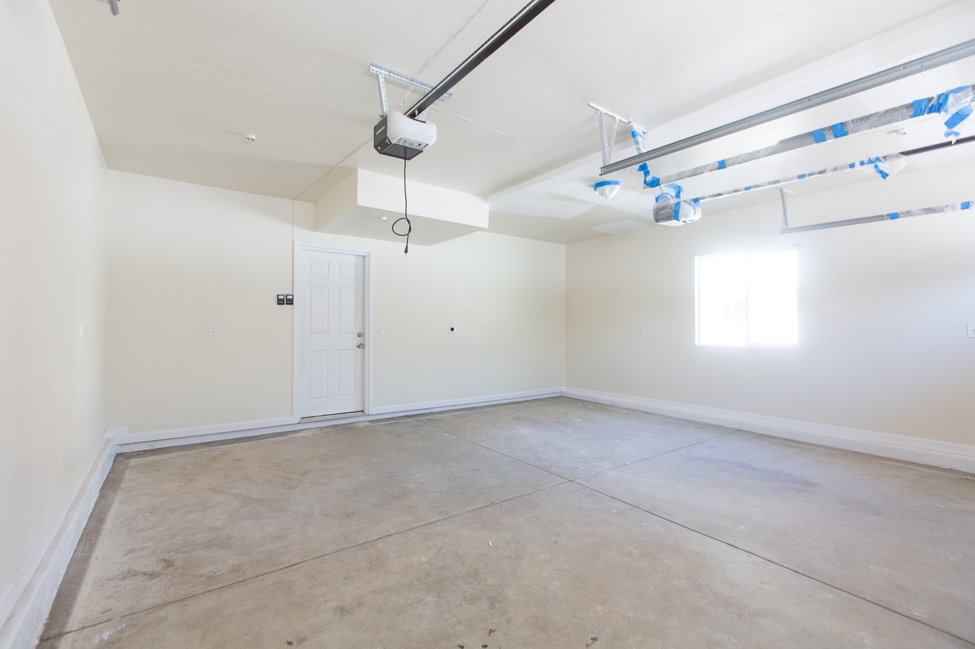 Building Photo - 1640 W 147th St