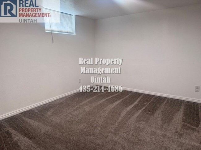 Building Photo - 418 E 100 N