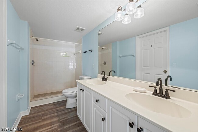 Building Photo - 26658 Little John Ct