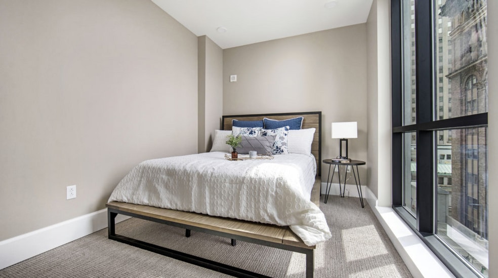 Building Photo - 350 Oliver Ave