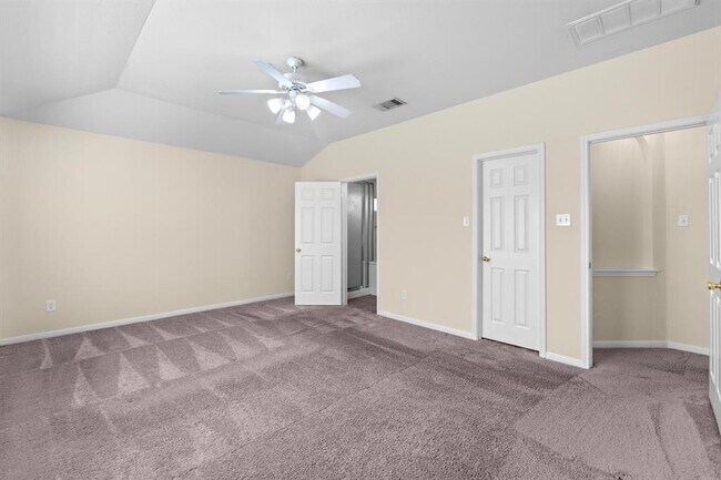 Building Photo - 20612 Farm Pond Ln