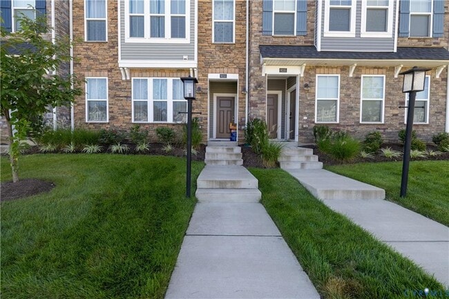 Building Photo - 9233 Magellan Pkwy