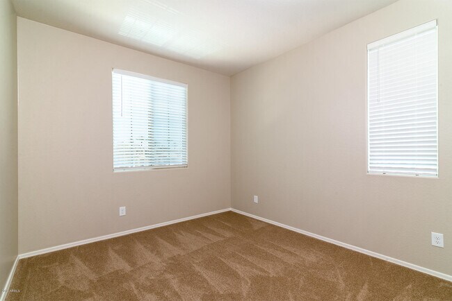 Building Photo - 9179 W Dreyfus Dr