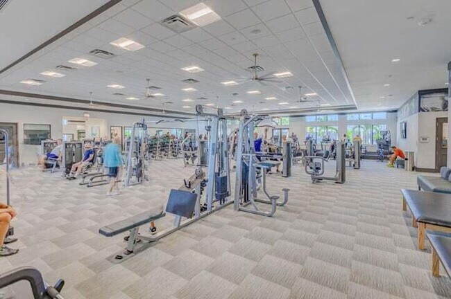 Building Photo - 11583 SW Oceanfront Ct