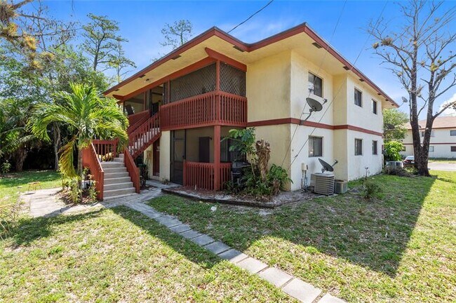 Building Photo - 2082 NW 43 Terrace