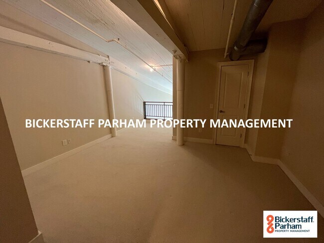 Building Photo - Welcome to Eagle and Phenix Condominiums!