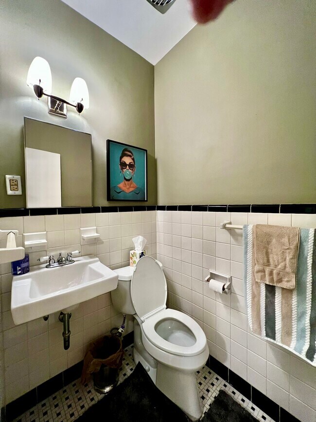 Bathroom 2 (Halfbath) - 430 Lindbergh Dr NE