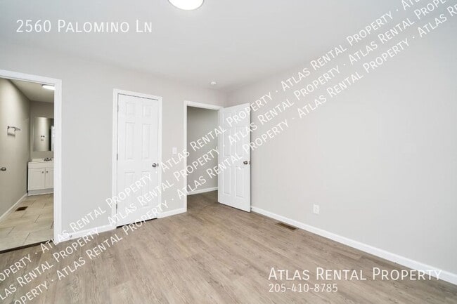 Building Photo - 2560 Palomino Ln