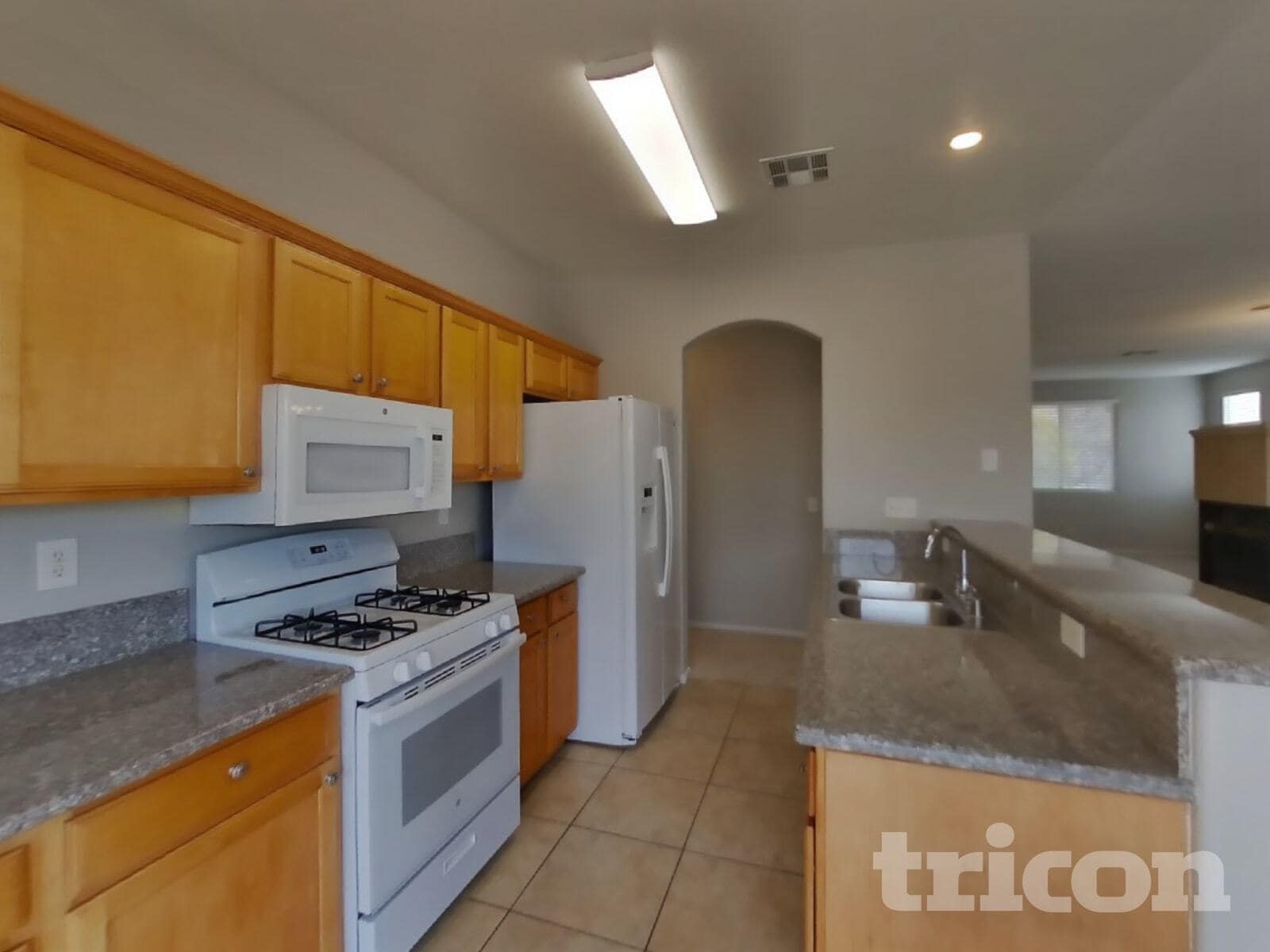 Building Photo - 2907 Extravagant Ave