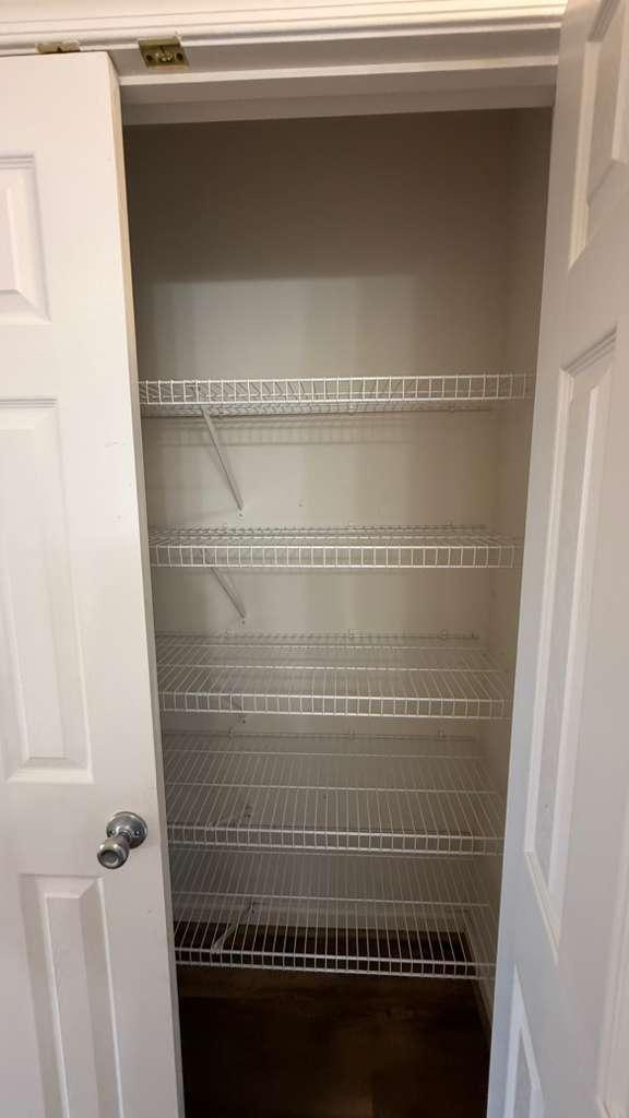 Building Photo - 1029 Aztec Dr