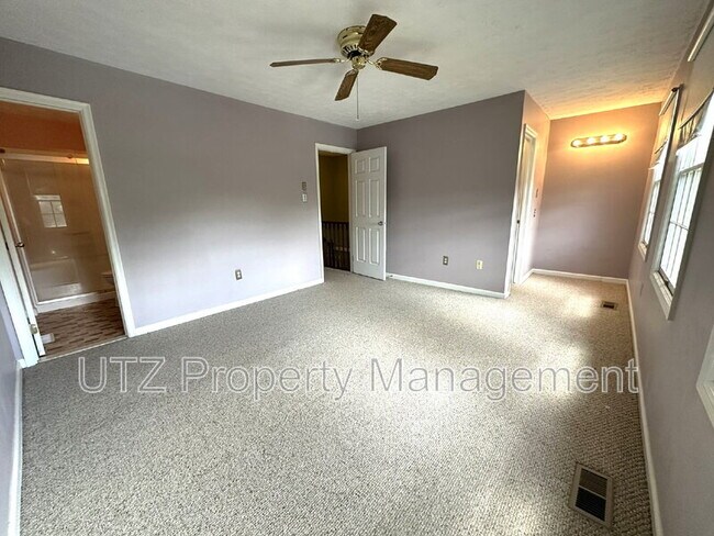 Building Photo - 6168 S Steamboat Way