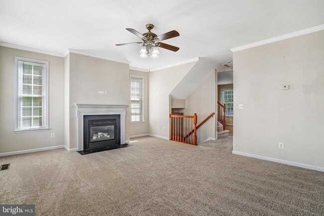 Building Photo - 9662 Potters Hill Cir