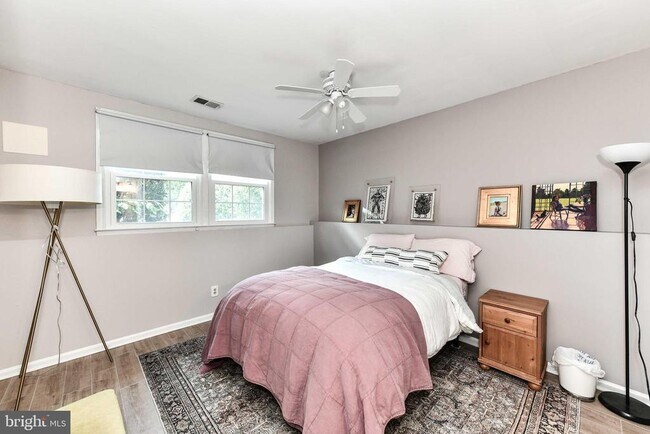 Building Photo - 21820 Leatherleaf Ct