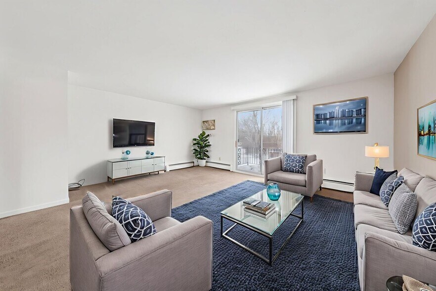 Building Photo - 4 Losson Garden Dr