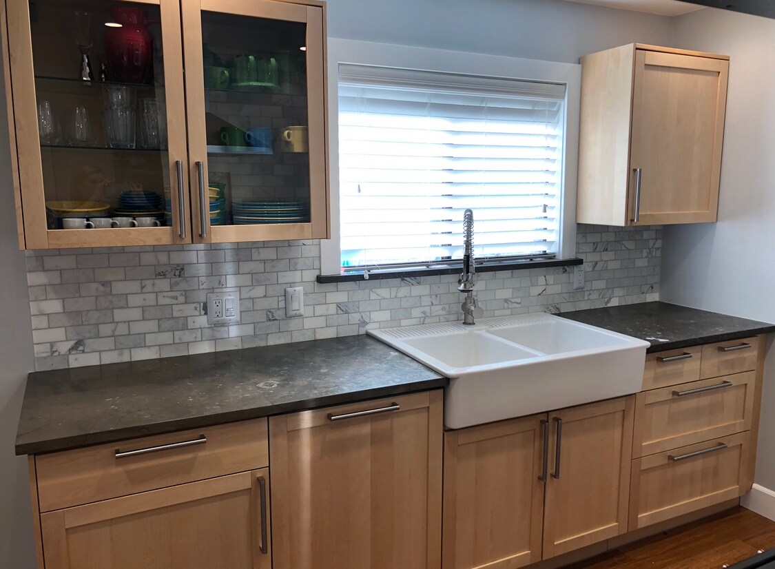 kitchen - 5550 Traffic Way