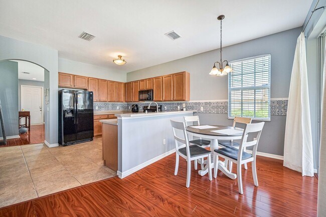 Building Photo - SHORT TERM (6.1 - 11.30) Gorgeous home in ...