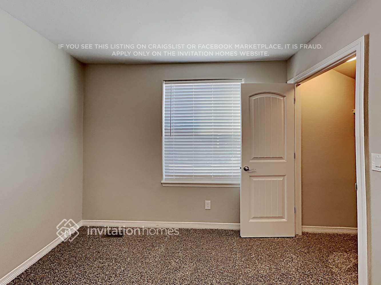 Building Photo - 10958 Clarion Dr