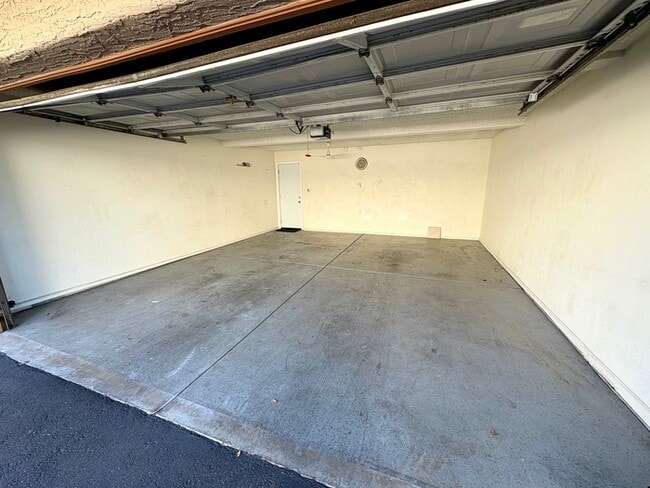 Building Photo - 2834 S Ext Rd