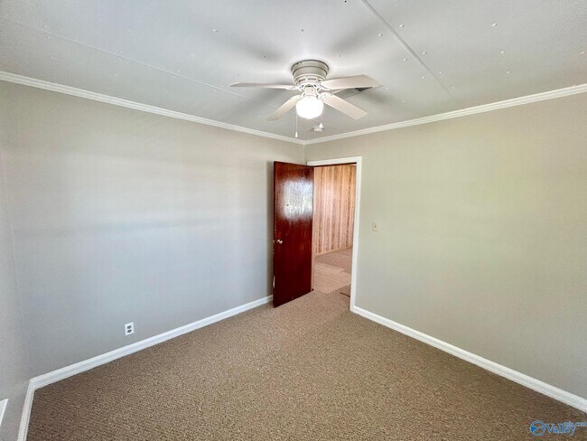 Building Photo - 4718 Meridian St N