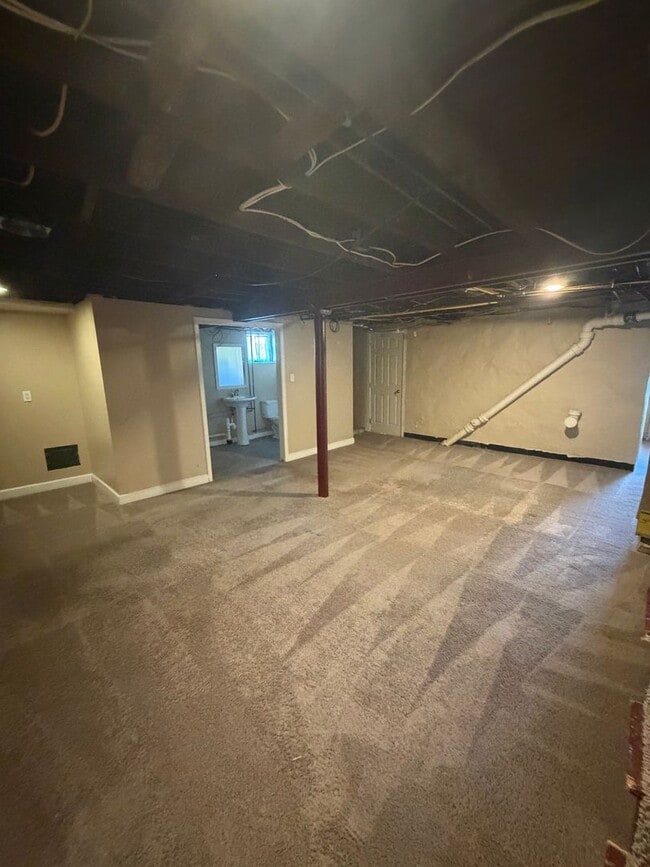 Building Photo - 17 N 24th St